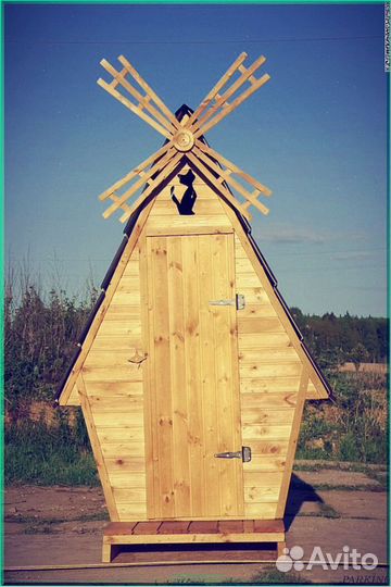 Дачный туалет с кошкой UPO