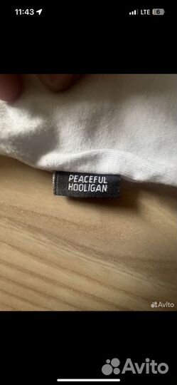 Футболка peaceful hooligan белая