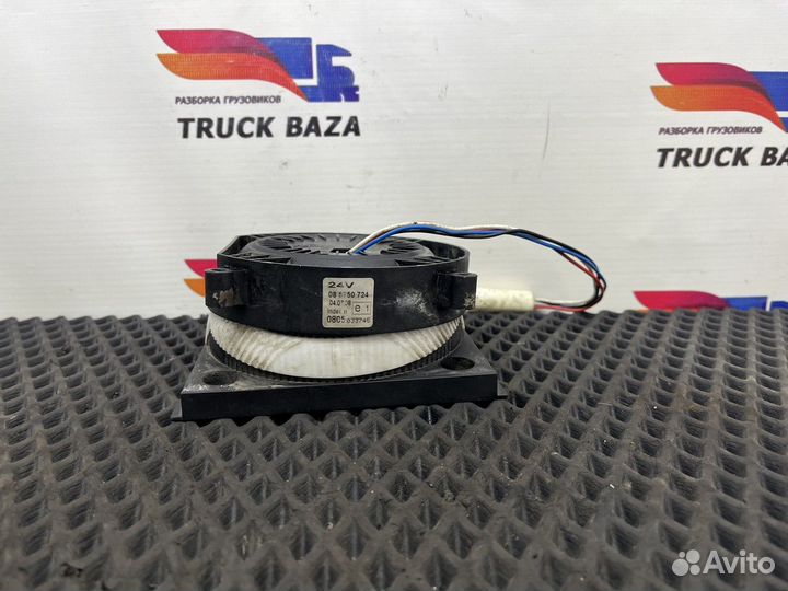 Электропривод зеркала заднего вида