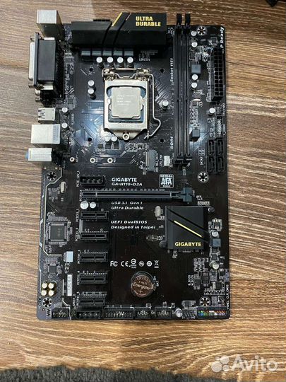 Материнская плата с процессором