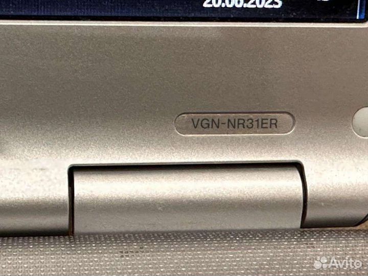 Ноутбук sony vaio vgn-nr31r