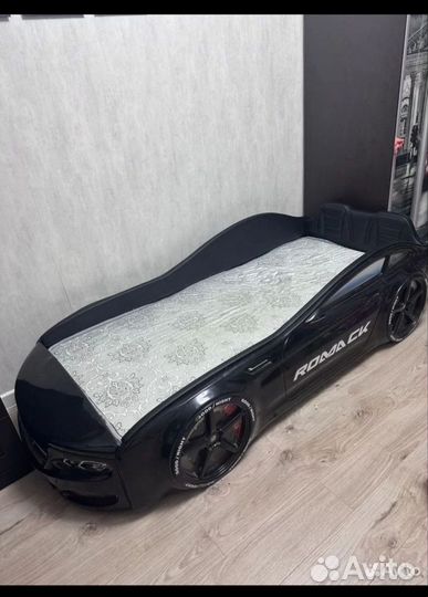 Кровать машина