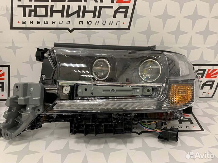Фары Toyota Land Cruiser 200 2015-2021 год A7743