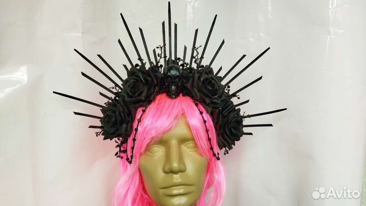 Корона чёрные лучи с черепом