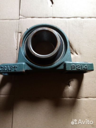 Подшипник p214