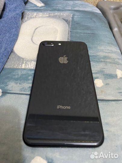 iPhone 8 Plus, 256 ГБ