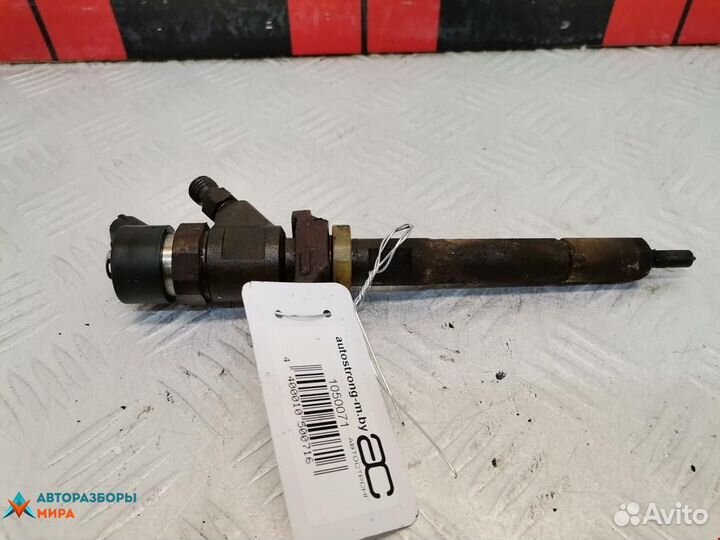 Форсунка Peugeot 307 рест. 2006 1609850580