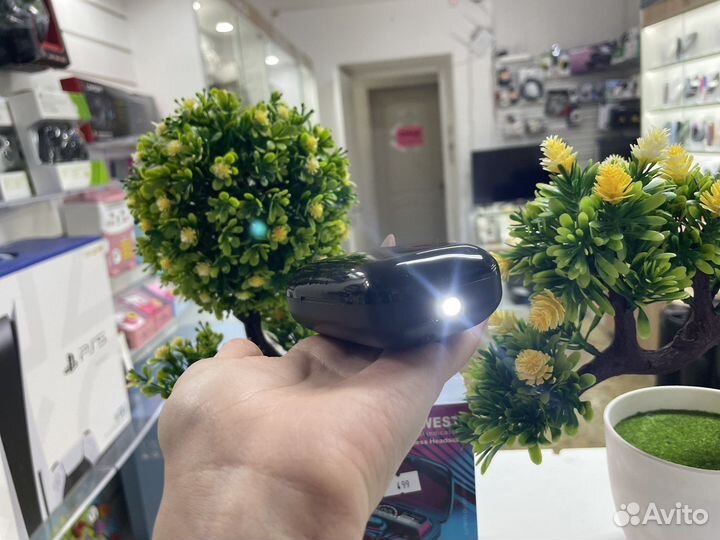 Беспроводные наушники М19 новые