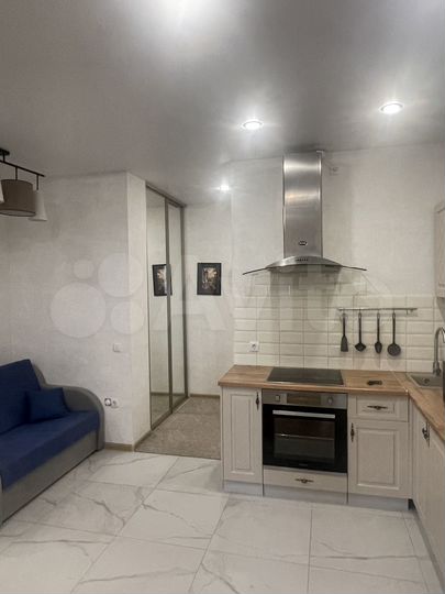 2-к. квартира, 60 м², 8/25 эт.