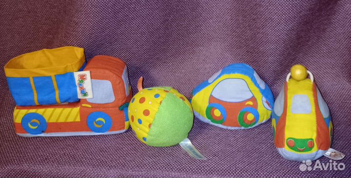 Развивающие игрушки для малышей Мякиши