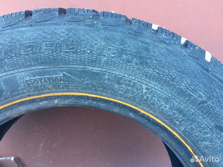 Gislaved Nord Frost 5 205/65 R15 94T