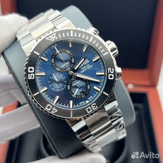 Часы Oris Aquis Chronograph