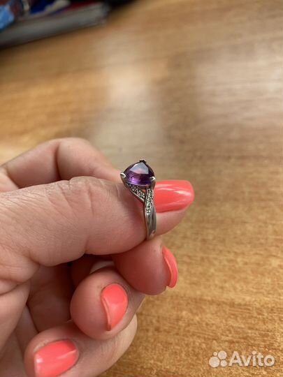 Серебряное кольцо