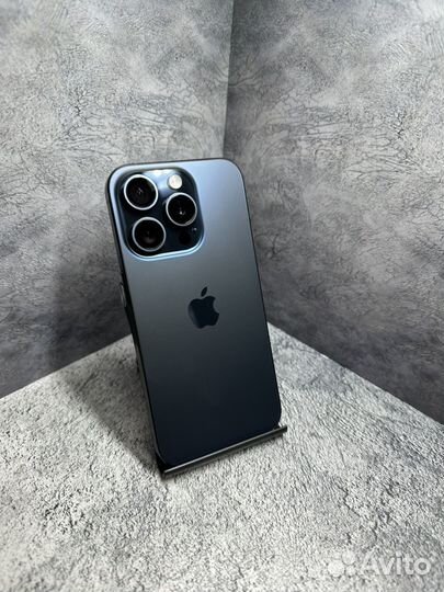 iPhone 15 Pro, 128 ГБ