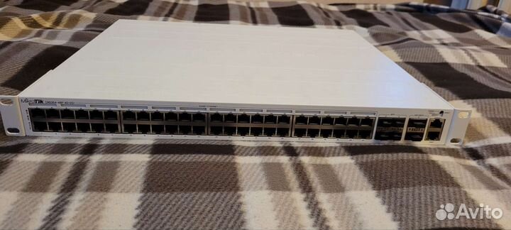 Mikrotik crs354-48p-4s+2q+