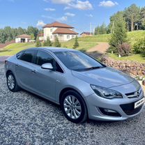 Opel Astra 1.6 MT, 2012, 190 000 км, с пробегом, цена 950 000 руб.