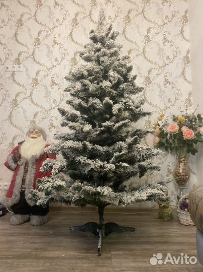 Елка искусственная