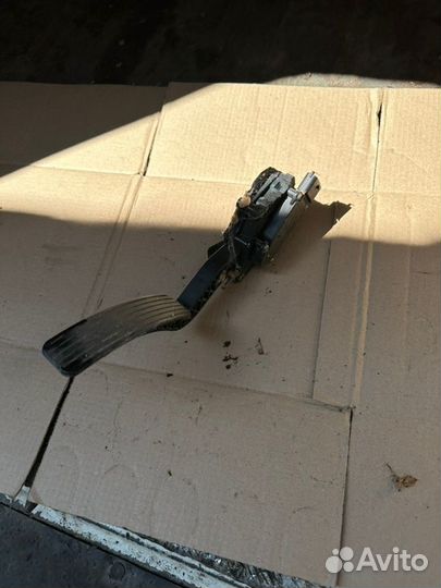 Педаль газа Ssangyong Actyon New 2 2.0 2WD