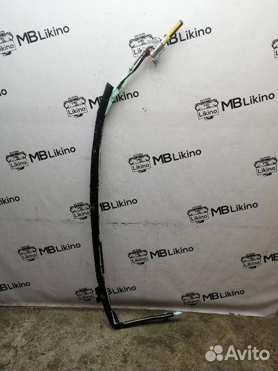 Шторка безопасности правая Mercedes W221 Rest