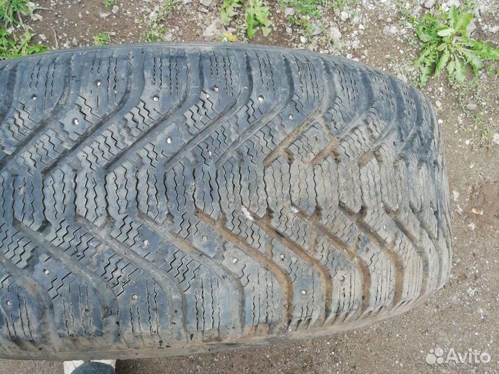 Goodyear UltraGrip 500 255/55 R18