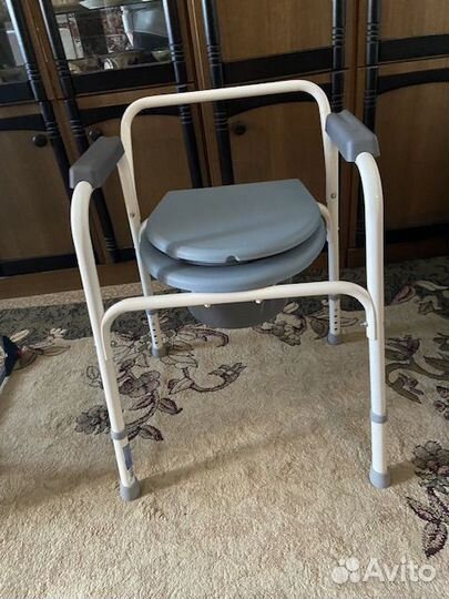 Кресло туалет для инвалидов