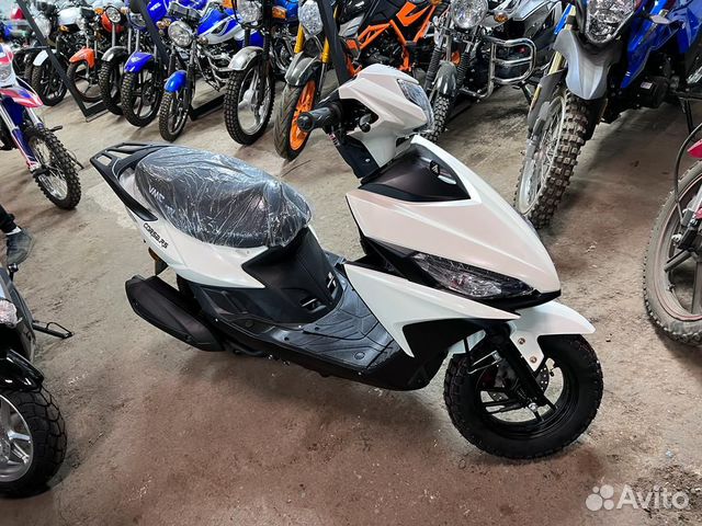 Скутер VMC corsa RS (150) матт белый-черн