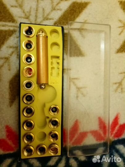 Лазерная указка с насадками