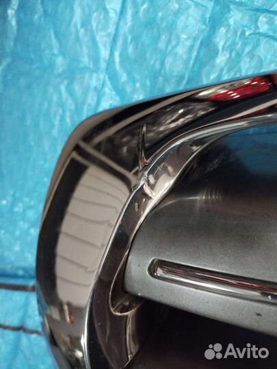 Решетка радиатора Ленд Крузер 200 2008-2011 Б/У