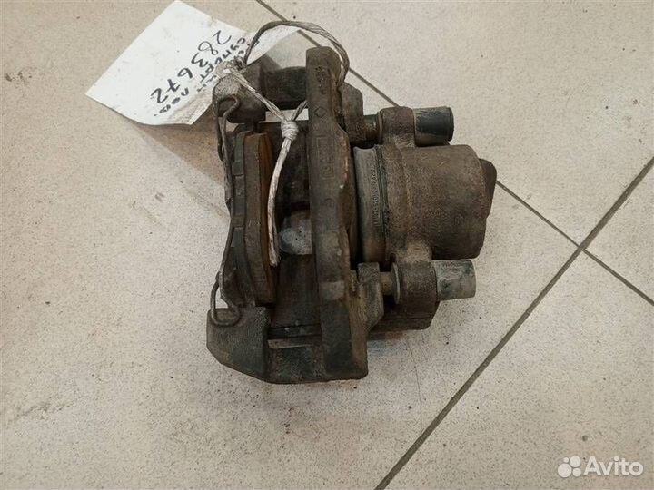 Суппорт передний левый Ford Fusion 2002-2012