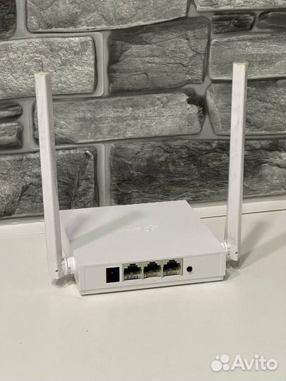 Wi-Fi роутер TP-Link TL-WR820N v2
