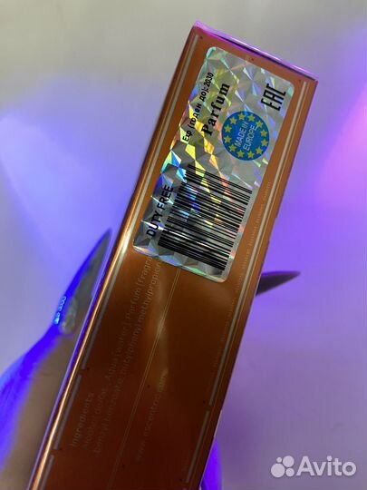 Escentric molecules Molecule 02 молекула 02