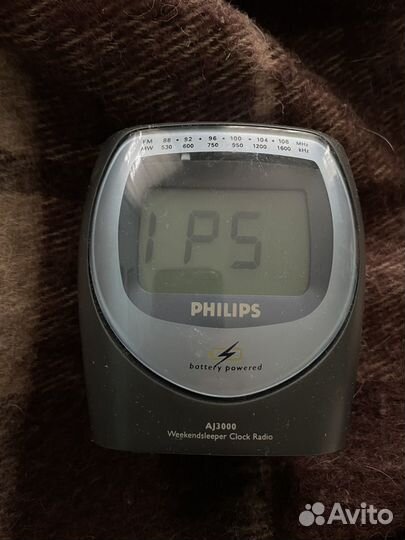 Часы радио будильний Philips Aj3000