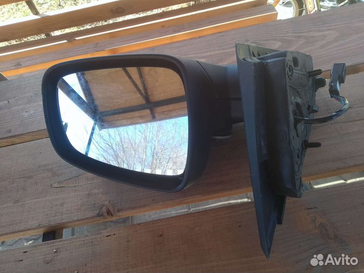 Зеркало заднего вида лада иксрей(правое)