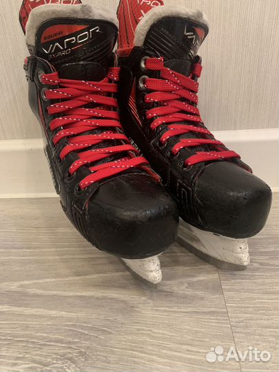Хоккейные коньки Bauer Vapor 3X PRO, YTH-12.5