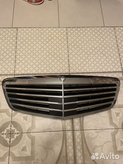 Решетка радиатора w221 Мерседес рейстайлинг