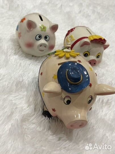 Копилка свинья