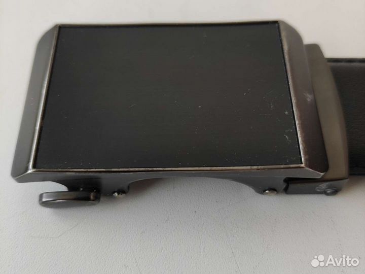 Мужской кожаный ремень