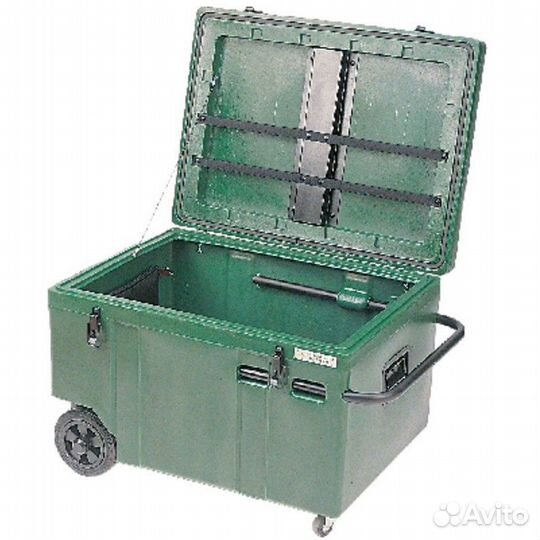 Ящик для хранения сбруи и амуниции для лошадей