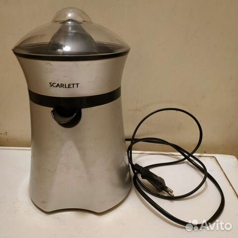Соковыжималка Scarlett SC-1012