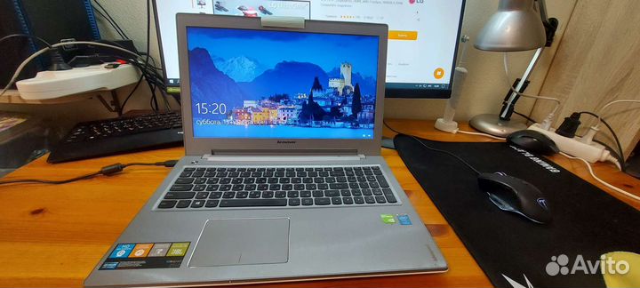 Ноутбук Lenovo
