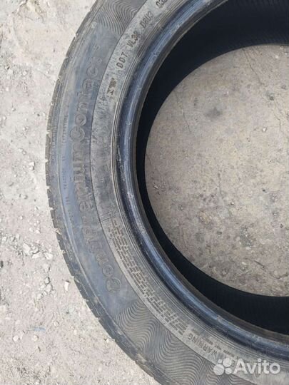 Continental ContiPremiumContact 5 215/55 R17 94V