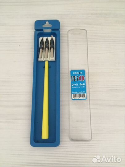 Набор плакатных перьев