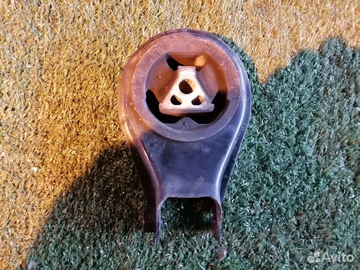 Опора двигателя (подушка двс) задняя 3M51-6P082-C