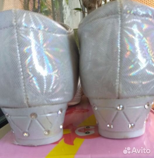 Туфельки для девочки