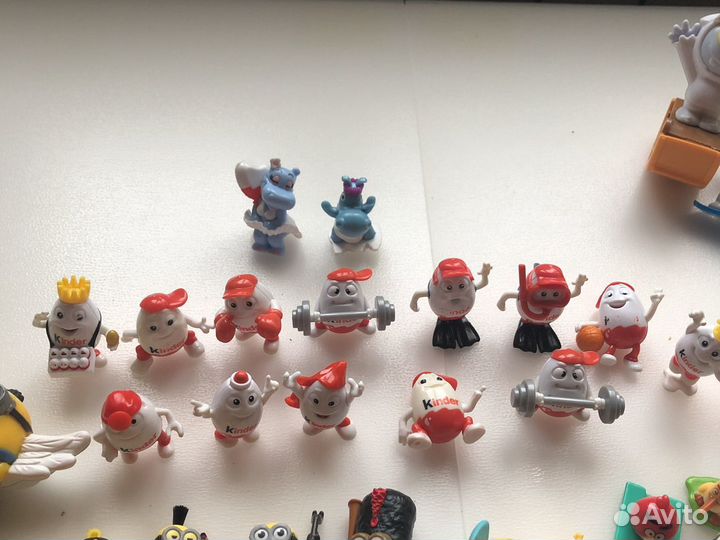 Игрушки из киндер сюрприза