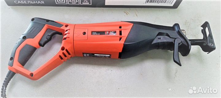 Пила сабельная Brait BRS900