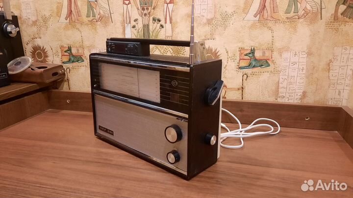 Радиоприемник СССР с FM Vef 201 с FM
