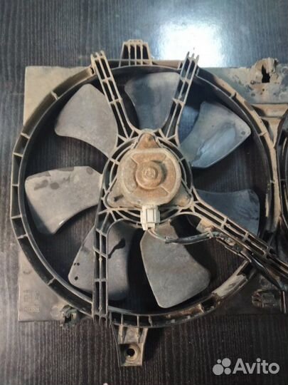 Вентилятор радиатора Nissan Wingroad QG15DE 1999