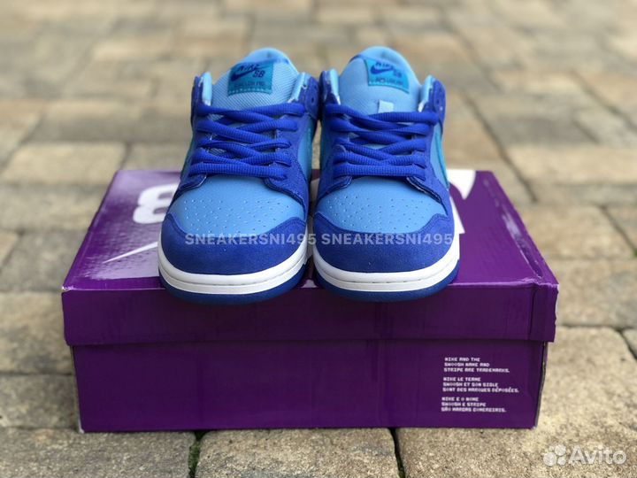 Кроссовки Nike SB Dunk Low Blue Raspberry