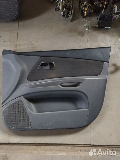 Обшивка двери kia rio 2